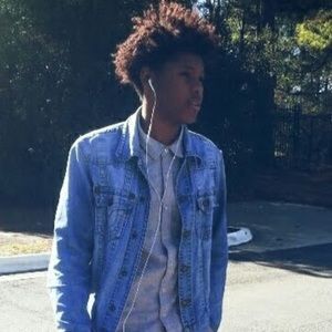 Meet your Posher, Sebastian